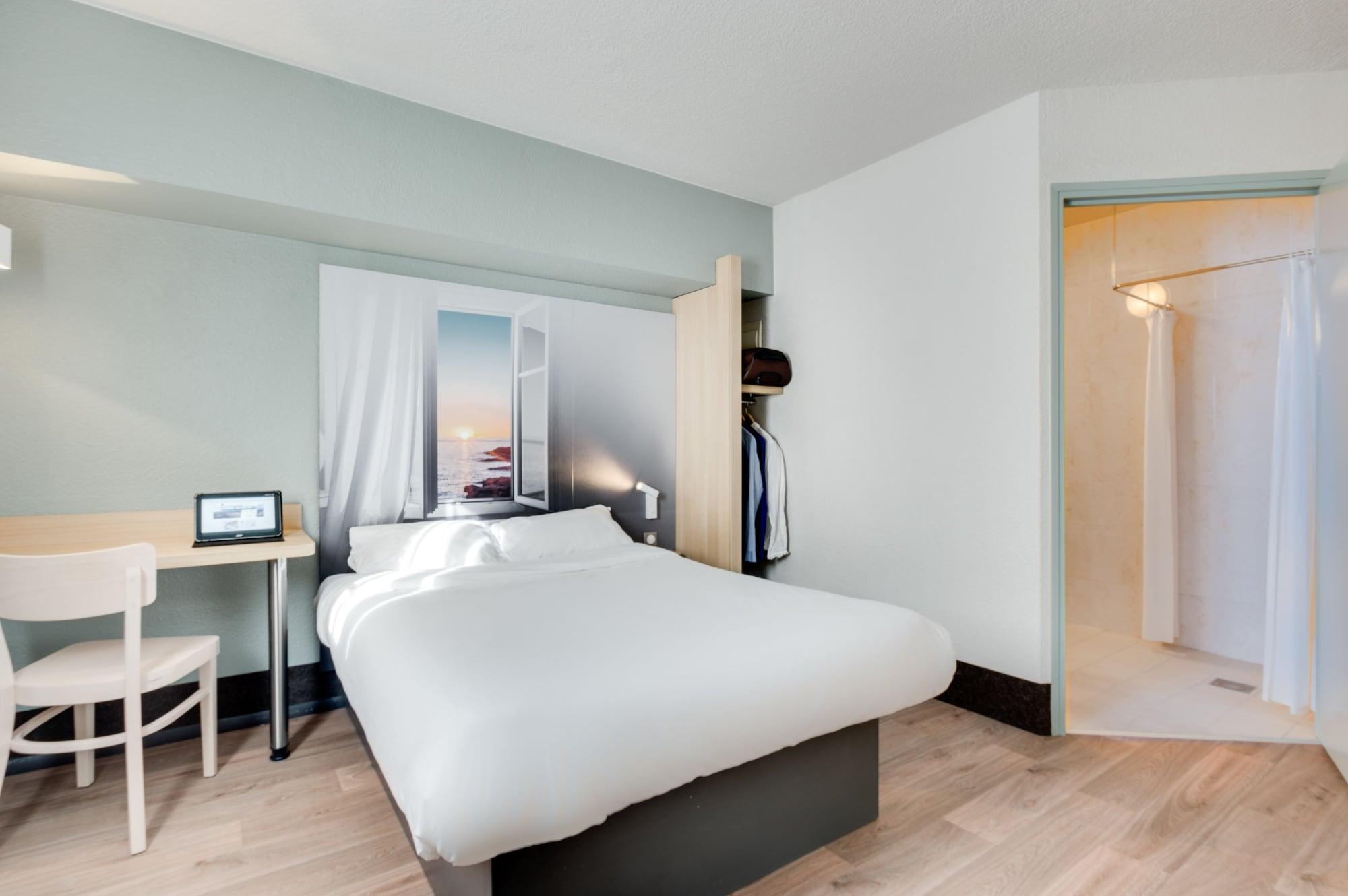 B&B Hotel Frejus Puget-Sur-Argens Buitenkant foto