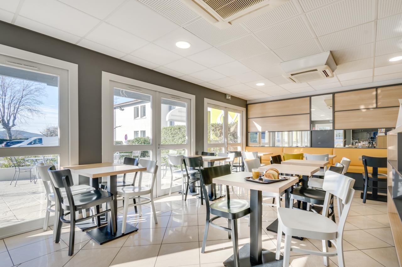 B&B Hotel Frejus Puget-Sur-Argens Buitenkant foto