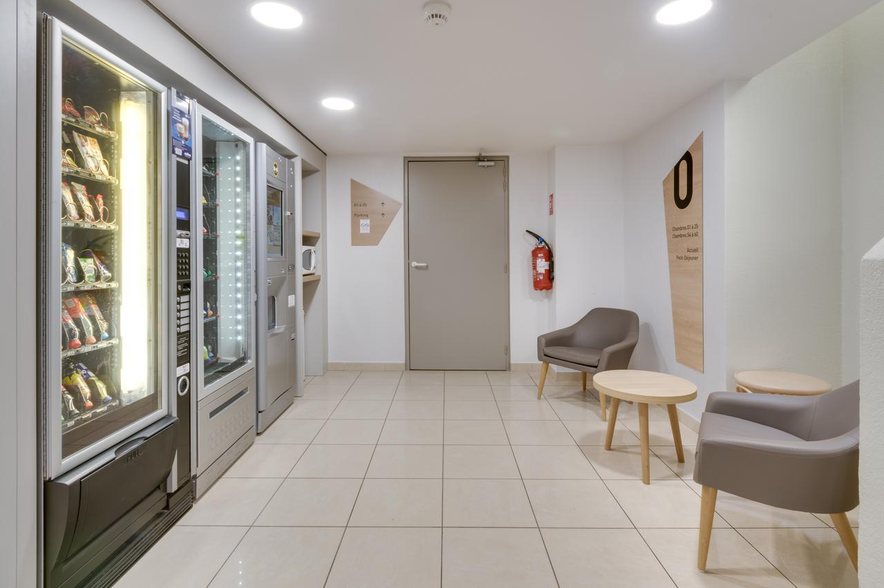 B&B Hotel Frejus Puget-Sur-Argens Buitenkant foto